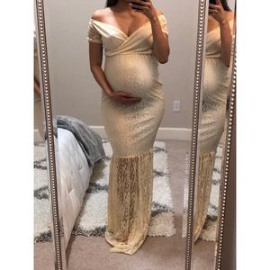 Spring lace off the shoulder maternity gown small